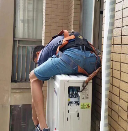 谢通门空调移机