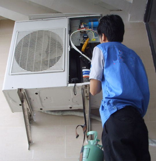 谢通门空调开机无反应维修